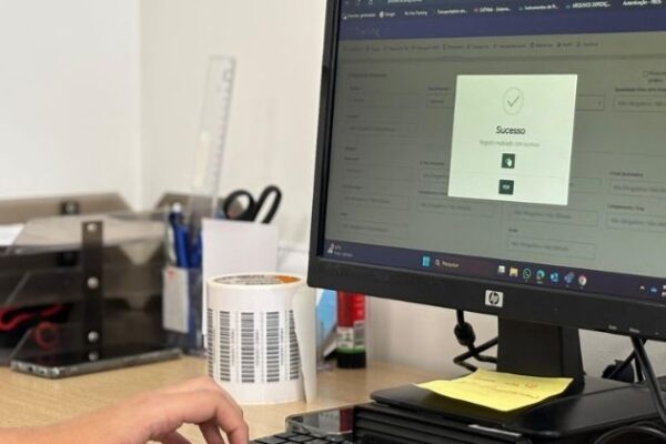 Danone otimiza expedição e rastreabilidade com software da Pitney Bowes
