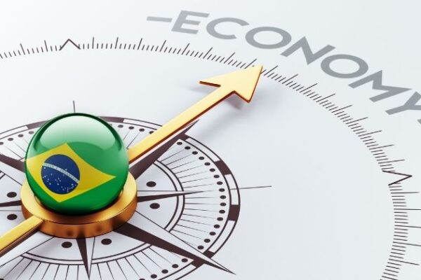 Governos responsáveis “não deixam como está, para ver como é que fica”