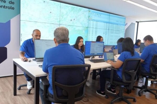 Movecta reduz custos em 15% com nova torre de controle operacional e modelo de governança