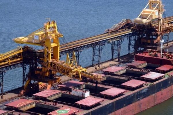 Porto Sudeste atinge 86% de reaproveitamento de água com ações de gestão hídrica e tratamento de efluentes