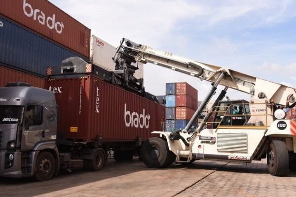 Brado lança operação Frete Sinergia e otimiza logística entre Campinas e Porto de Santos