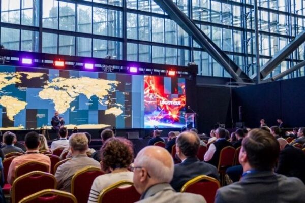 Logistique 2025 aposta em expansão e reúne líderes para debater logística, multimodalidade e sustentabilidade