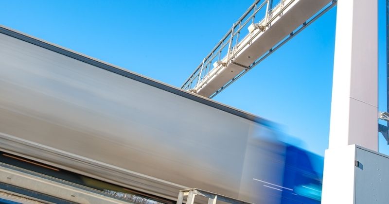 Pedágio free flow preocupa transportadoras por possíveis aumentos nos custos operacionais, revela Setcesp