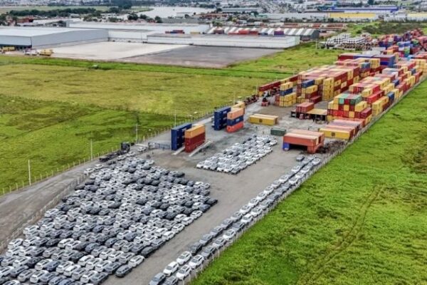 TECADI conclui operação logística de mais de 2 mil veículos elétricos da BYD no Porto de Itajaí (SC)