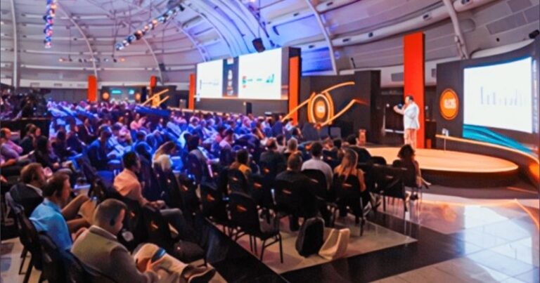 Fórum ILOS 2025 reunirá líderes de logística e supply chain em São Paulo Fórum ILOS 2025 reunirá líderes de logística e supply chain em São Paulo