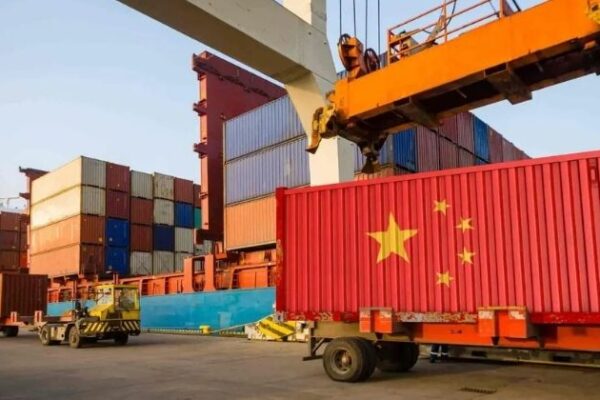 Importações da China crescem no Brasil e impulsionam geração de empregos formais, analisa China Gate