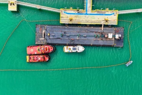 Porto do Açu testa biocombustíveis com OceanPact e Vast em iniciativa de descarbonização marítima