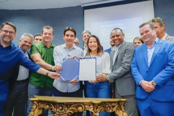 Porto do Recife receberá R$ 100 milhões em investimentos para dragagem e modernização