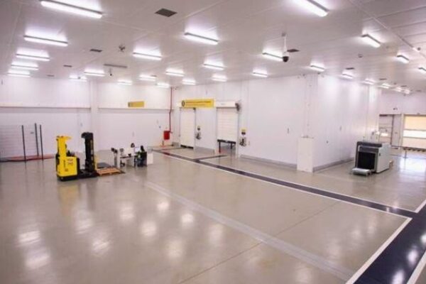 Primeiro terminal de cargas refrigerado do Brasil começa a operar no Aeroporto de Goiânia