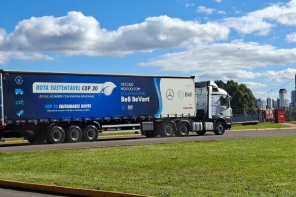 Be8 e Mercedes-Benz realizam rota sustentável para avaliar descarbonização na frota até a COP 30