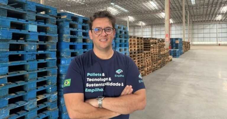 Empilha cresce 300% na gestão de paletes com modelo inédito de logística reversa Empilha cresce 300% e lidera mercado de gestão de paletes com modelo inédito de logística reversa no Brasil