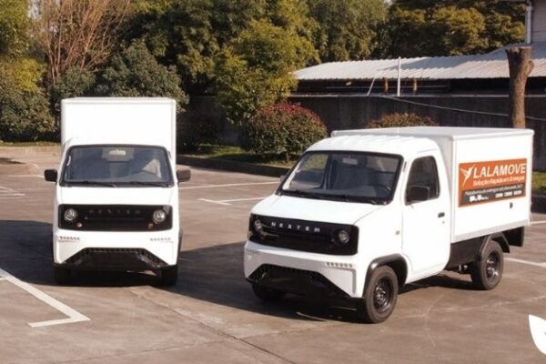 Lalamove e Yalla lançam programa de aluguel de veículos elétricos para motoristas parceiros