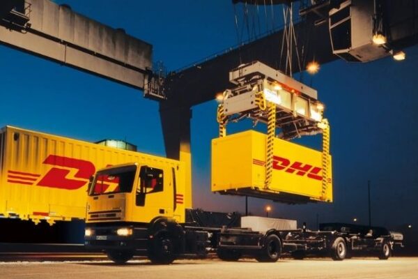 DHL Global Forwarding acelera digitalização e amplia presença nas Américas