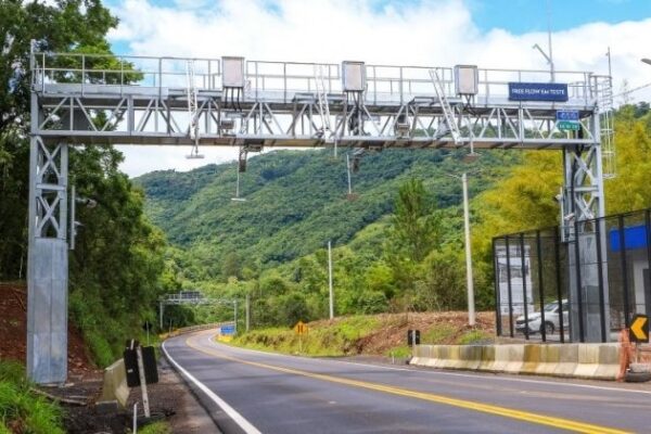 FETCESP destaca benefícios do Free Flow nas rodovias paulistas