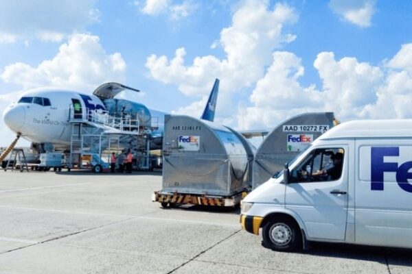 FedEx lança novo serviço de desembaraço aduaneiro e amplia estrutura em Viracopos (SP)