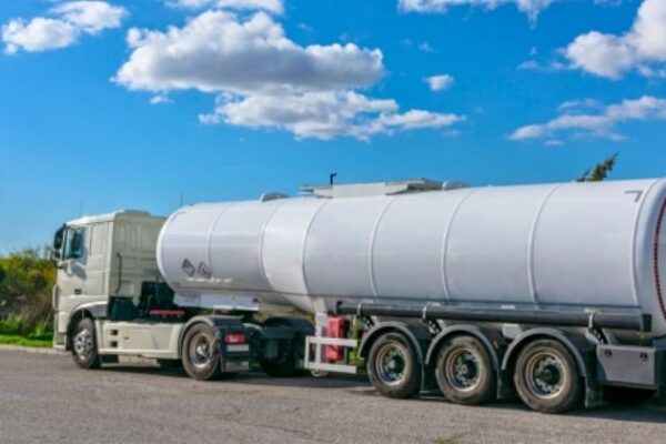 IBAMA confirma dispensa do CTF-APP impresso no transporte de produtos perigosos