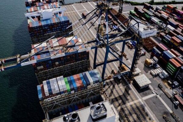 Norcoast transfere operações para DP World no Porto de Santos