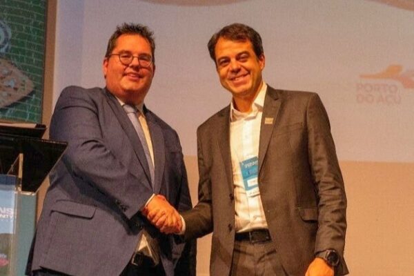 Porto do Açu e Porto de Antuérpia-Bruges firmam acordo para criar corredor verde de e-combustíveis entre Brasil e Europa
