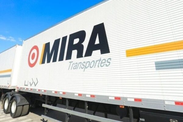 Mira Transportes integra coleta e distribuição no Sul e amplia operações no transporte rodoviário para 2026