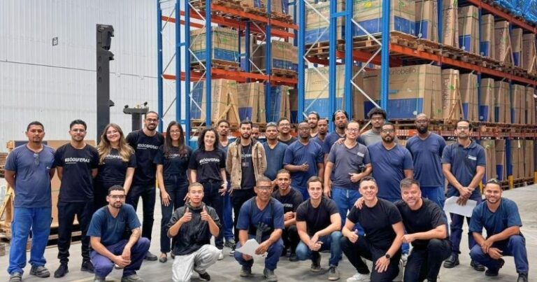 Portobello Grupo investe R$ 400 mil em logística e amplia Centro de Distribuição no Rio de Janeiro Portobello Grupo investe R$ 400 mil em logística e amplia Centro de Distribuição no Rio de Janeiro