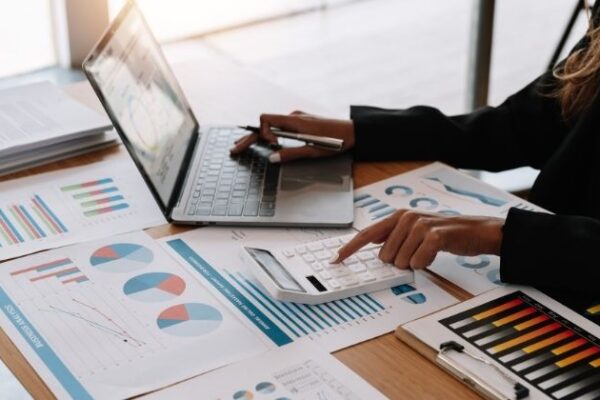 Reforma Tributária exige reconfiguração fiscal e operacional no setor logístico a partir de novas regras de tributos
