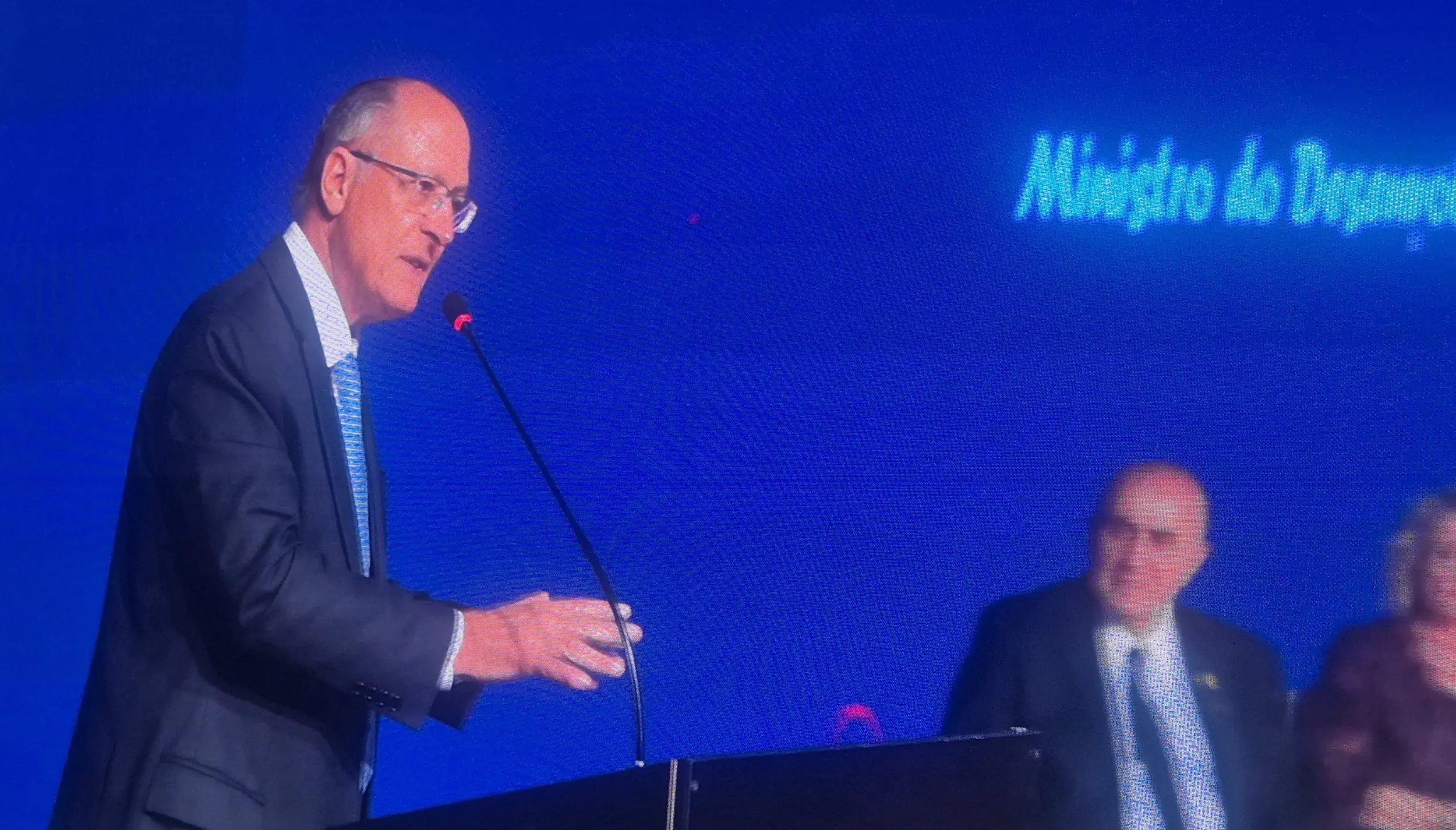 Nos 90 anos do SETCESP, Alckmin defende renovação de frota e vê impacto positivo na logística