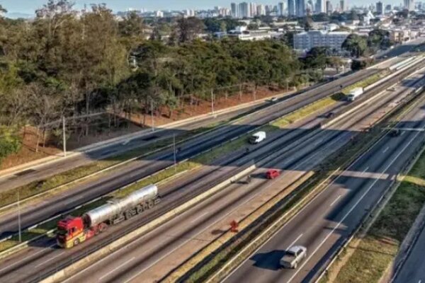 Via Dutra terá corredor logístico eletrificado entre Rio de Janeiro e São Paulo
