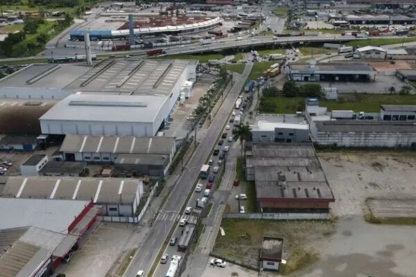 Empresários financiam projeto de infraestrutura viária em Itajaí, SC, para destravar a BR-101 e garantir escoamento do Porto