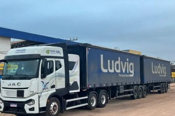 Green Cargo inicia operações no Brasil com soluções integradas de caminhões a gás para frotistas