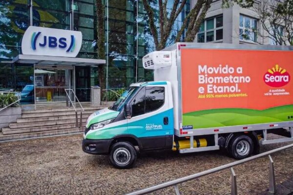 Seara e IVECO iniciam parceria para transporte urbano sustentável de cargas de baixa emissão no Brasil