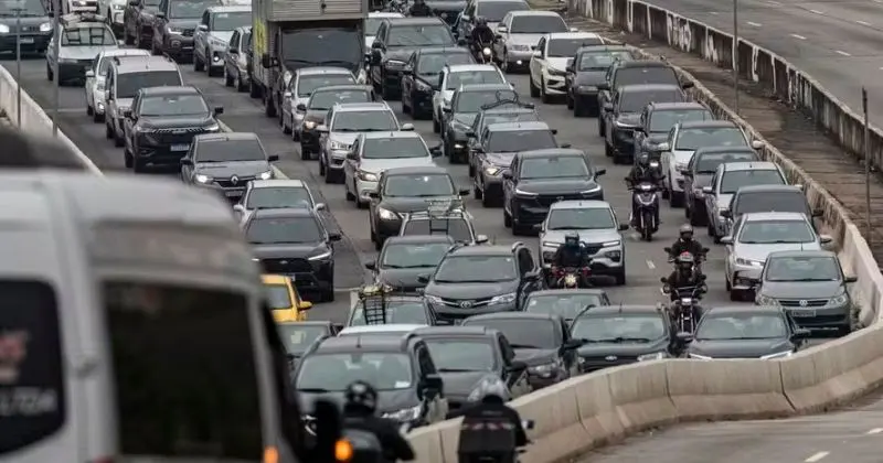 Trânsito, volta ao presencial e boom das entregas: como a logística redefine a mobilidade urbana