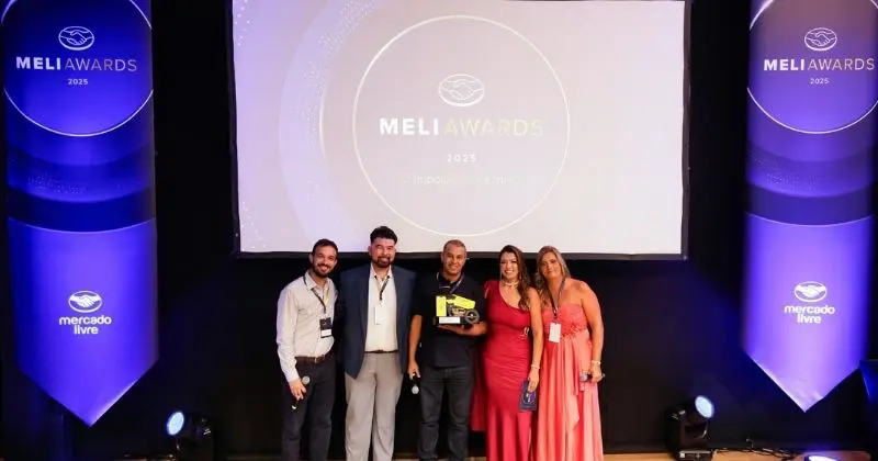 Águia Sistemas vence MELI Awards 2025 na categoria sistemas de armazenagem do Mercado Livre