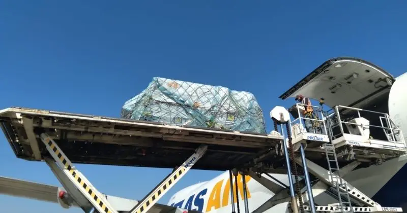 Carga aérea superdimensionada de 30 toneladas segue para os EUA em operação liderada pela Allog