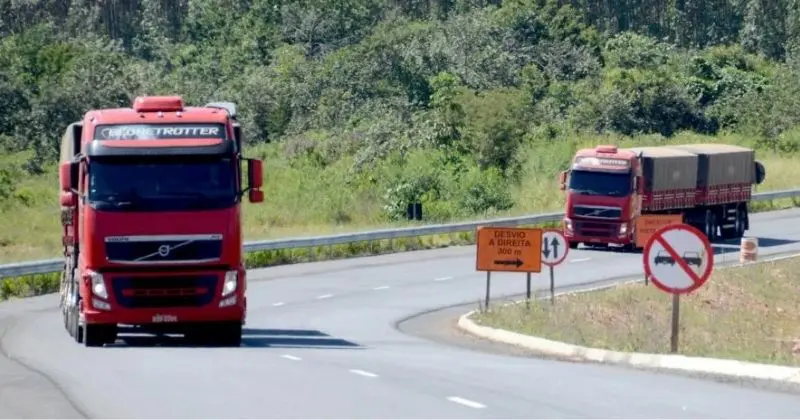 Falta de motoristas no TRC atinge 88% das empresas, eleva custos, trava crescimento e deixa frota aciosa, aponta pesquisa da NTC&Logística