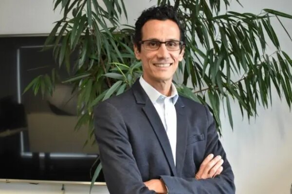 Guerra no Irã pressiona frete internacional e obriga empresas a rever estratégia de compras