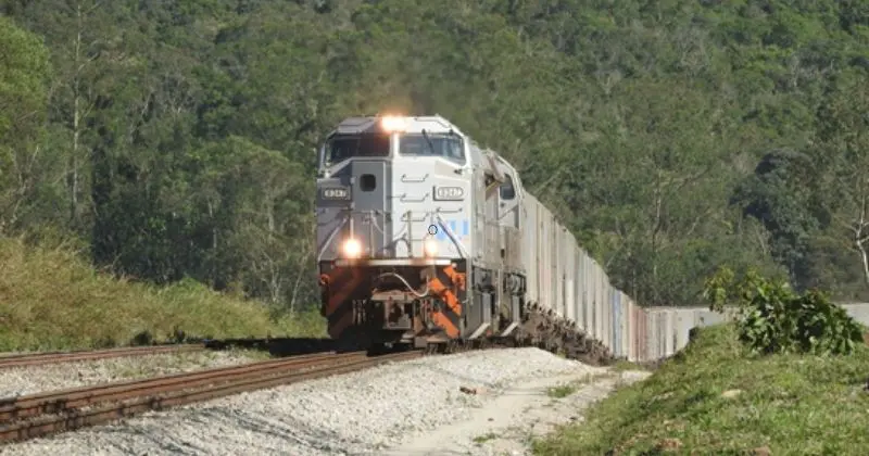 Movimentação de grãos pela VLI cresce 16% e atinge recorde de 23 milhões de toneladas em 2025