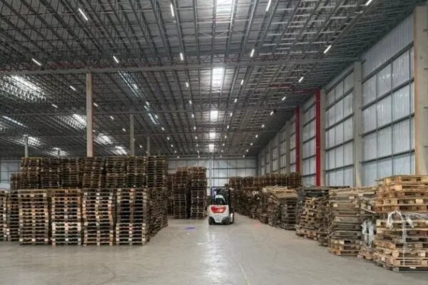 Novo CD da Empilha em Cajamar, SP, amplia operações de gestão de paletes e logística reversa para indústria e varejo