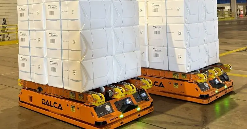 Dalca implementa automação logística com robôs autônomos em unidade da Suzano no MS