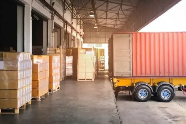 Galpões logísticos avançam com alta demanda do e-commerce, aponta Cushman & Wakefield