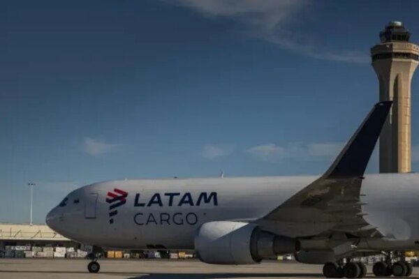 LATAM Cargo amplia em 110 toneladas semanais a capacidade na rota cargueira Guarulhos-Manaus