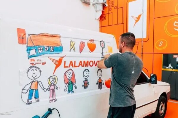 Lalamove relança campanha “Dirigindo Sonhos” com participação de motoristas parceiros e suas famílias