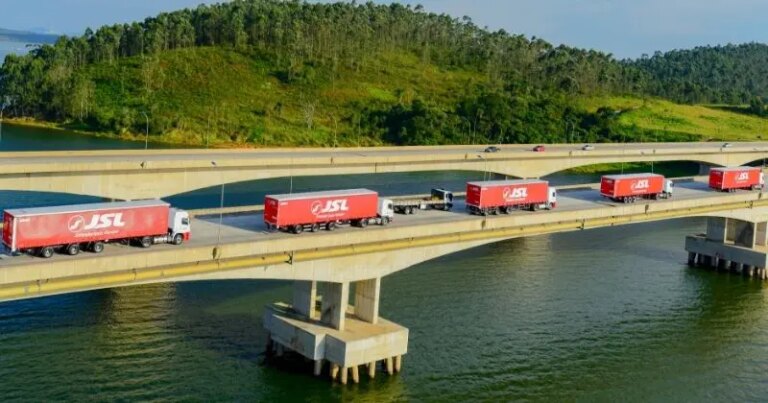 Operação logística para a Páscoa da JSL movimenta 26,5 milhões de caixas e mobiliza 1.500 caminhões