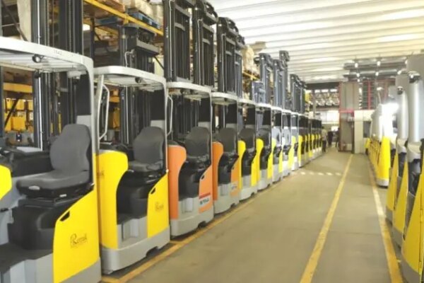Retrak anuncia investimento de R$13 milhões em renovação de frota de locação de empilhadeiras