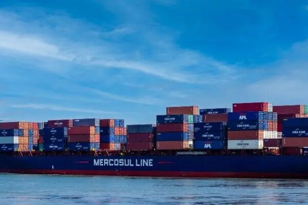 Copa do Mundo impulsiona transporte de televisores e amplia demanda por cabotagem da Mercosul Line