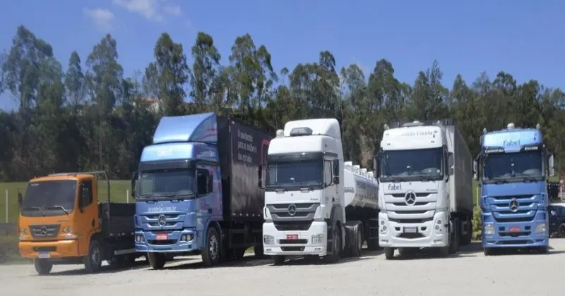 Capacitação de motoristas: Mercedes-Benz reforça parceria com a Fabet para formação de profissionais do transporte