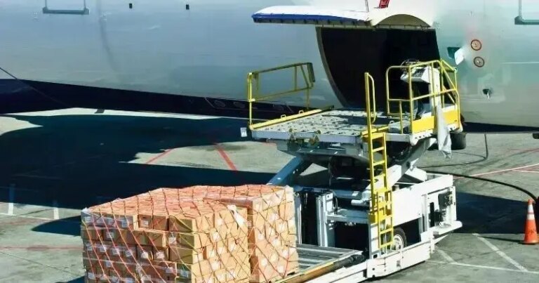 Impulsionada pelas companhias da África, Ásia-Pacífico, Europa e América do Norte, demanda global por carga aérea cresce 6% em maio, aponta IATA