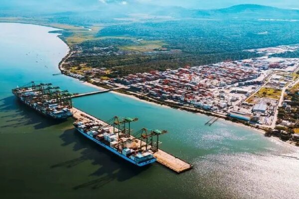 Nova rota da Maersk fortalece o Porto Itapoá e amplia perspectivas para a logística em Santa Catarina