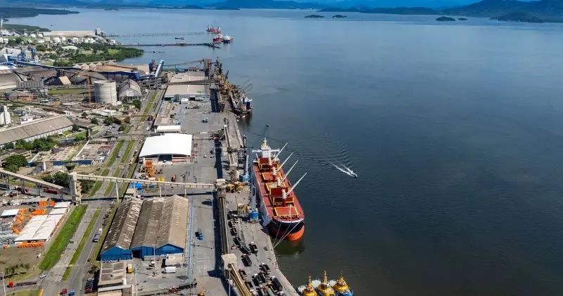 Porto de Paranaguá investe R$ 6,8 bilhões e fortalece comércio com a Alemanha