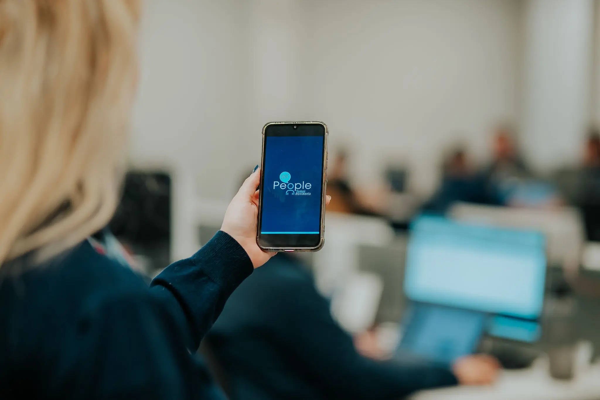 TECADI digitaliza RH e lança rede social corporativa própria, desenvolvida internamente