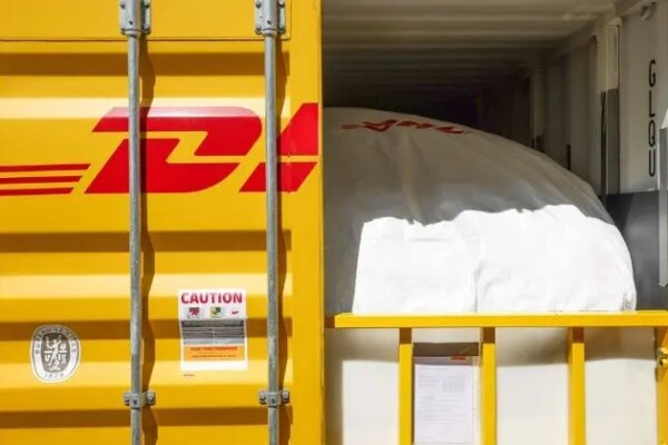 Escassez de isotanks leva indústria química a ampliar uso de flexitanks na importação de líquidos da China